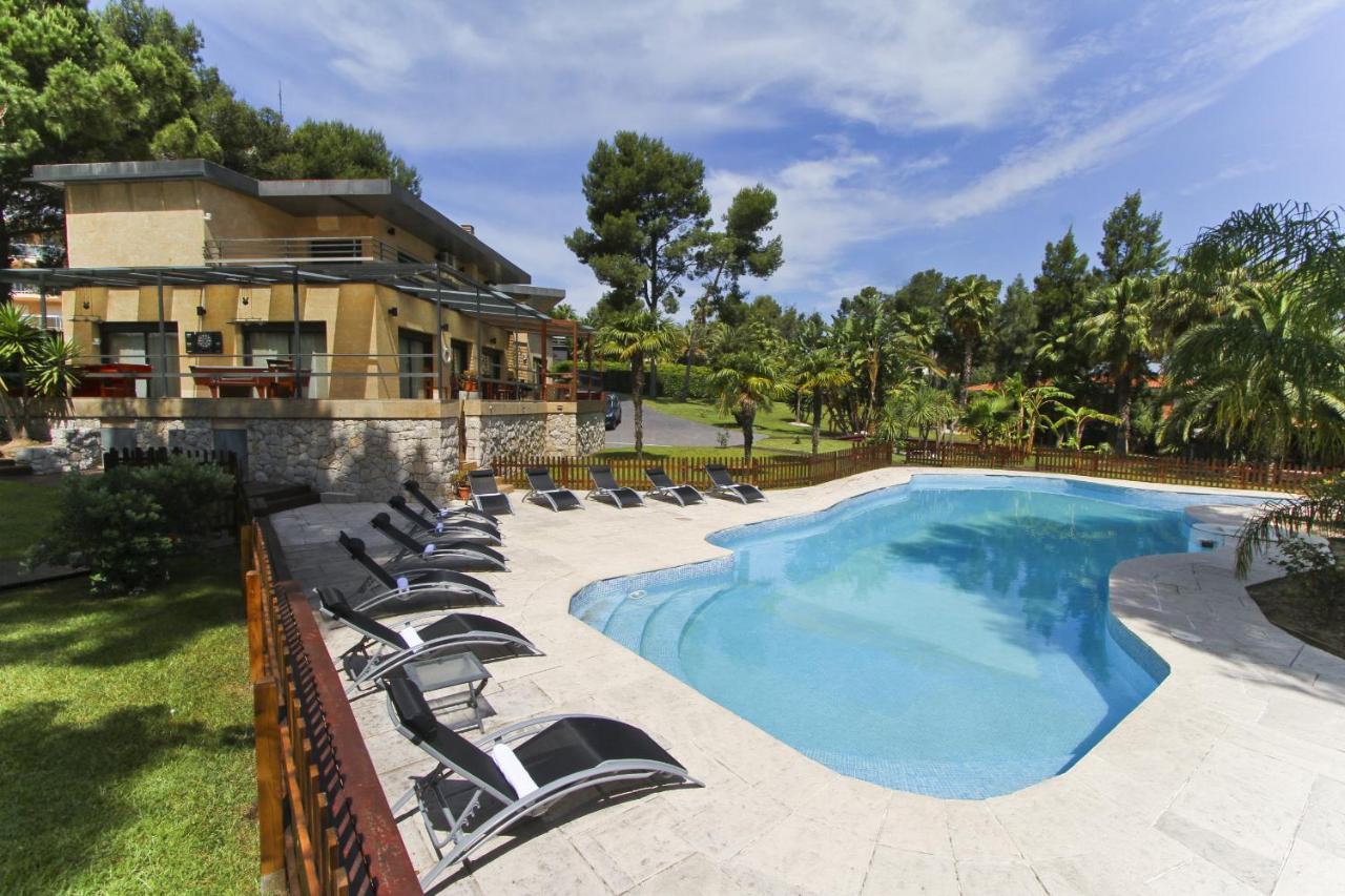 New Play Lake Villa ซาลอว์ ภายนอก รูปภาพ
